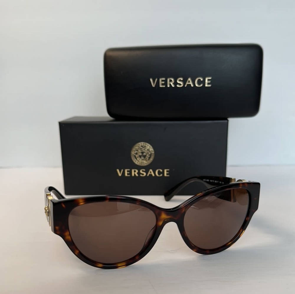 - New Authentic Versaceversace Acetate Sunglasses - image 3